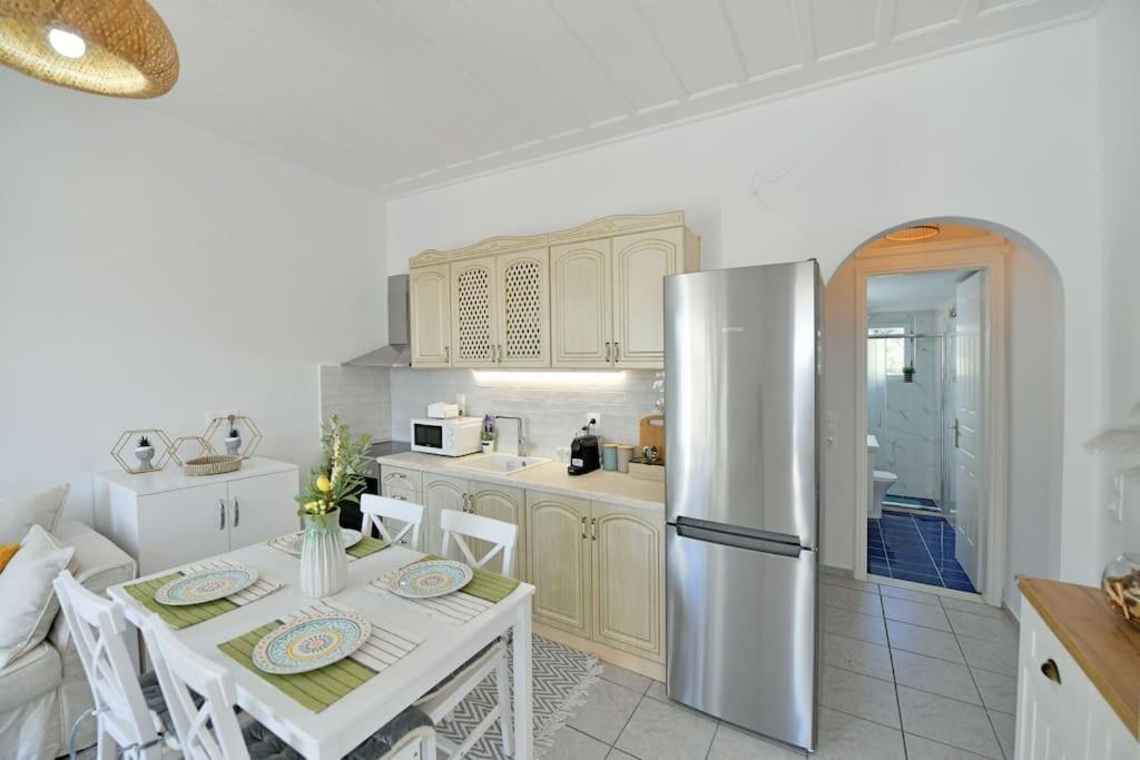 Olivo II Luxury Apartment Хидра Екстериор снимка